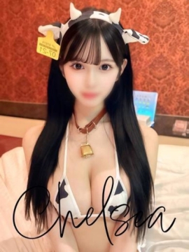 ウミ【F乳＆ハーフ美女】