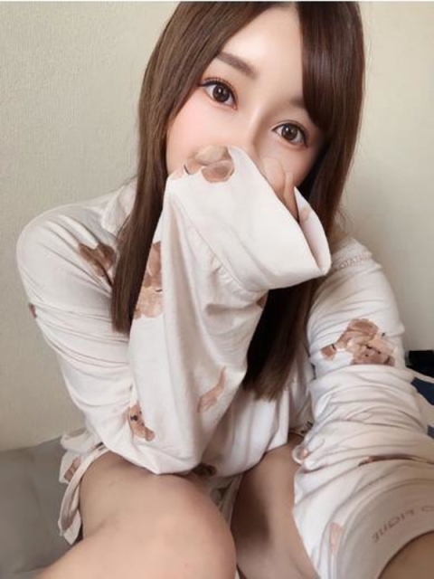 アオイ【両3Pマット顔射ＯＫ♪】3