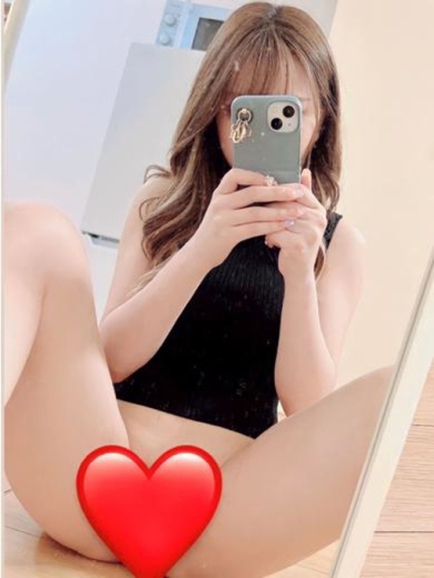 ルナ【逆3POK潮吹く19歳♪】5