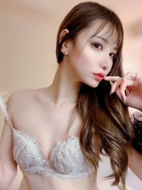 スミカ【スレンダー系極上美女♪】4