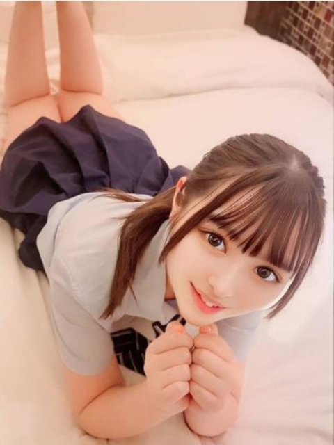 リリ【元坂道研究生と動画撮影2
