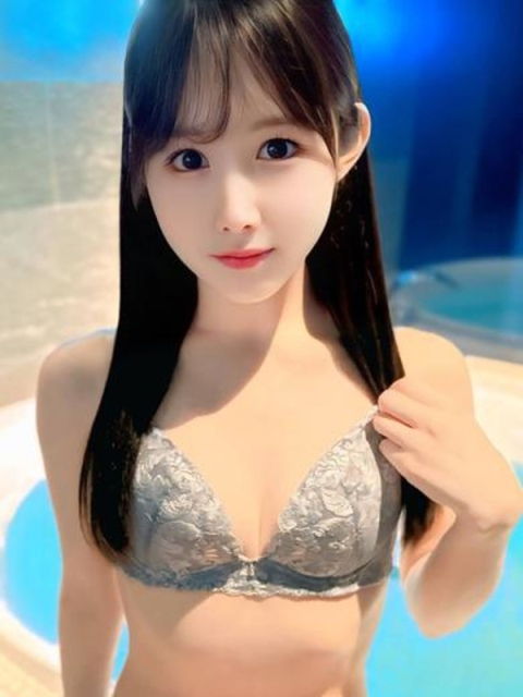 マナツ【抱ける元アイドル🎀】3
