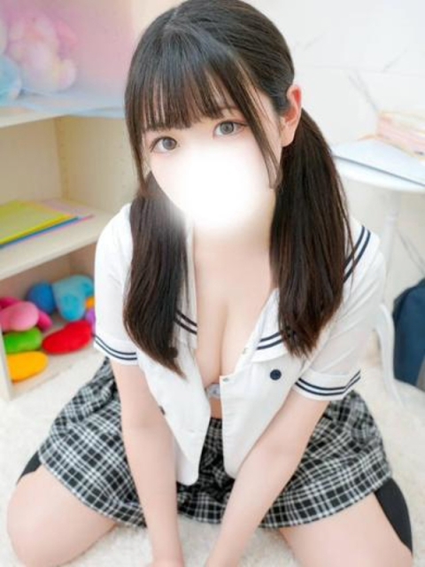 ユニ【色白ピンク乳首の敏感少女】3