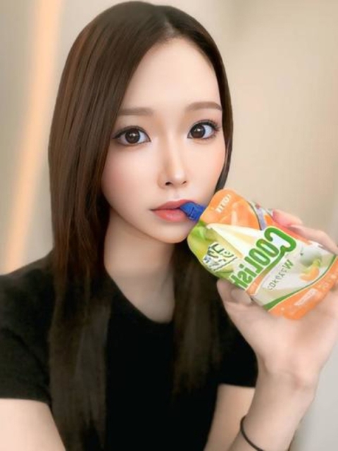 サエ【マット可能♪パイパン美女】4