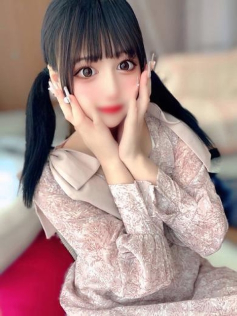 リカ【元有名アイドルグループ】3
