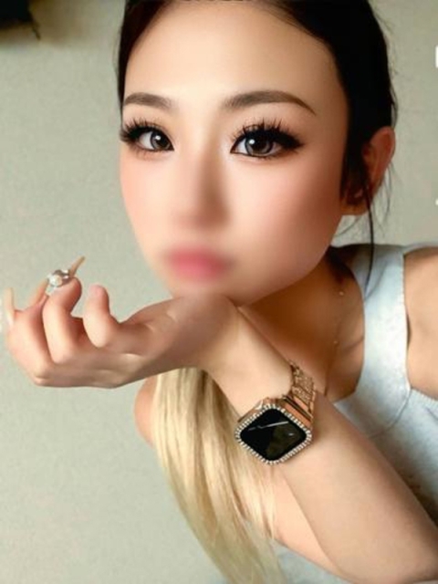 ハズキ【デリ初心者🔰超絶美女】3