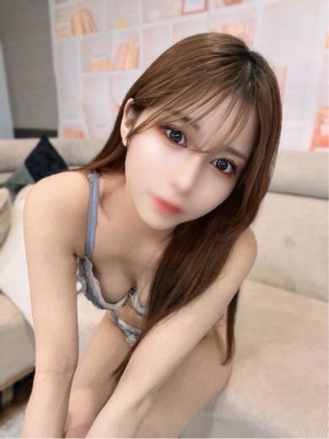 富山CLUB CHELSEA（クラブ チェルシー） イリア【経験浅めの超絶美人❤】