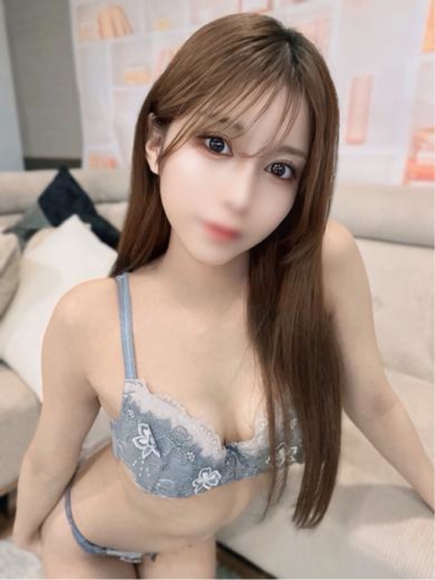 富山CLUB CHELSEA（クラブ チェルシー） イリア【経験浅めの超絶美人❤】