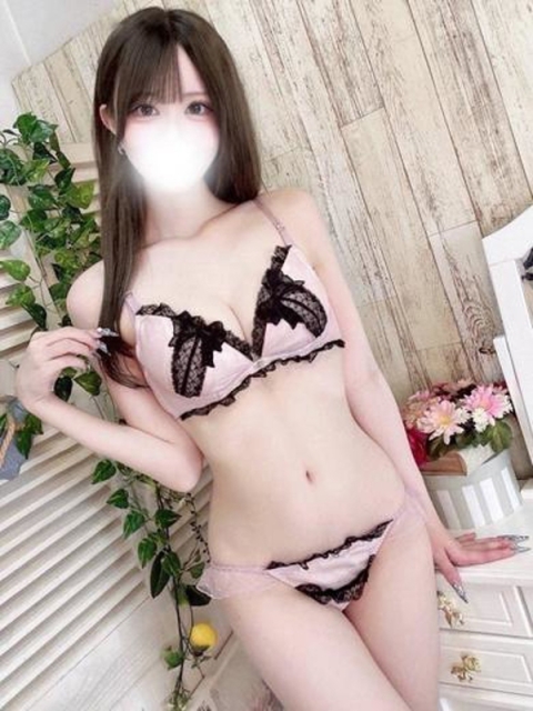 モネ【ルックスも愛嬌も最高級】3