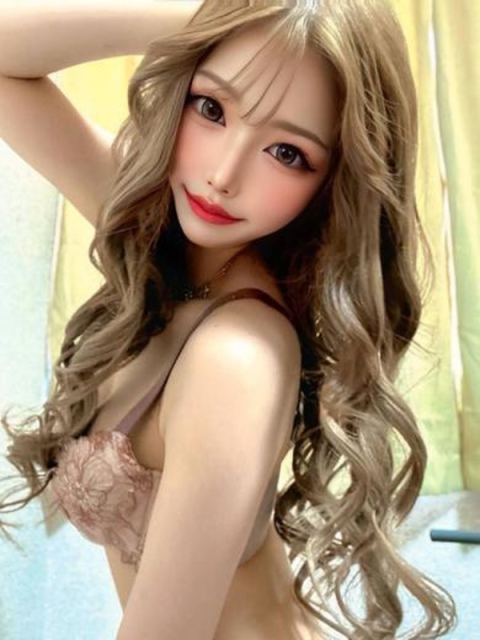 富山CLUB CHELSEA（クラブ チェルシー） レナ【3POK・ご奉仕ギャル】