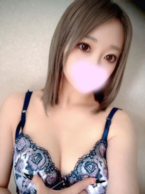 富山CLUB CHELSEA（クラブ チェルシー） リオ【小柄美女の濃厚フェラ✨】