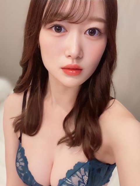 富山CLUB CHELSEA（クラブ チェルシー） ウイ【顔射無料撮影撮り放題♪】