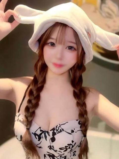 富山CLUB CHELSEA（クラブ チェルシー） ハルナ【🔰初心者パイパン美女】