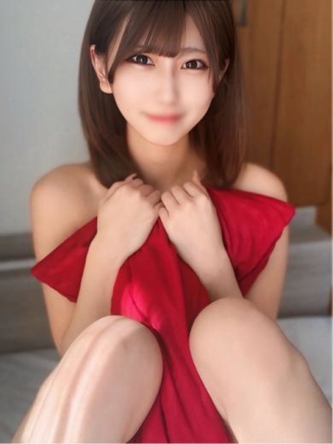 富山CLUB CHELSEA（クラブ チェルシー） レイ【責められると潮吹き⁉✨】