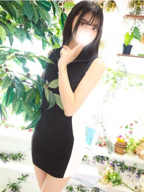 富山CLUB CHELSEA（クラブ チェルシー） クロエ【元モデルのハーフ美人】