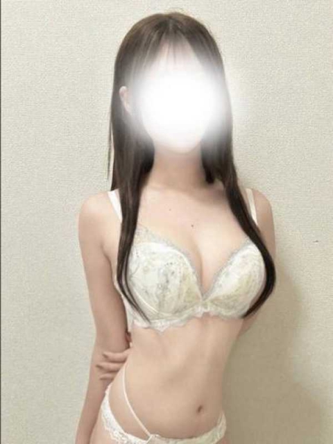 富山CLUB CHELSEA（クラブ チェルシー） リズ【顔有撮影無料の超実美女✨】